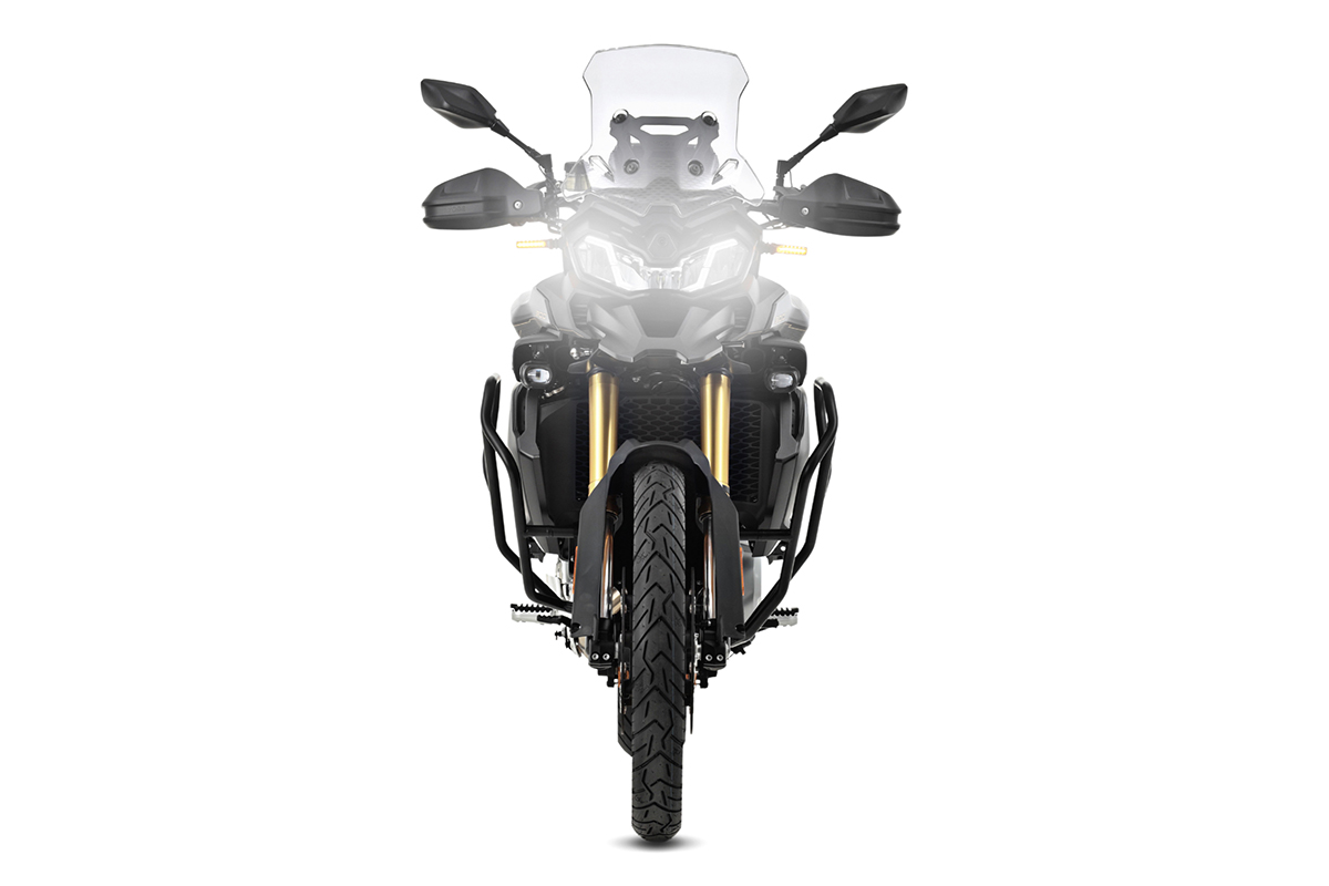 Voge-900-DSX-black4