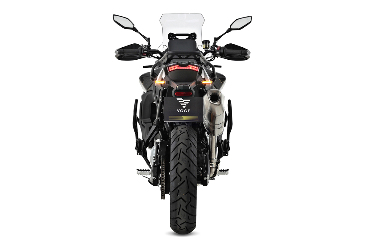 Voge-900-DSX-black6